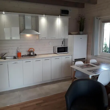Holiday Homes 777 Karwia Exteriér fotografie