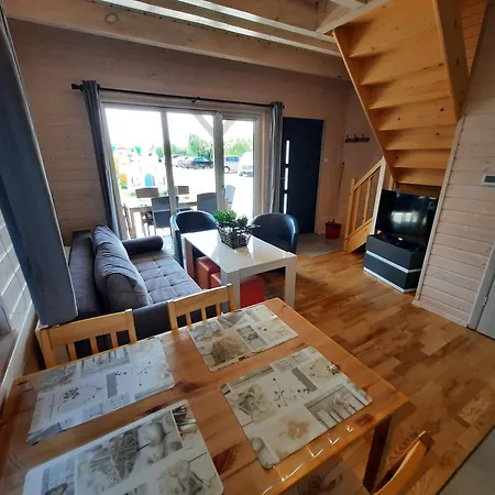 Holiday Homes 777 Karwia Pokoj fotografie