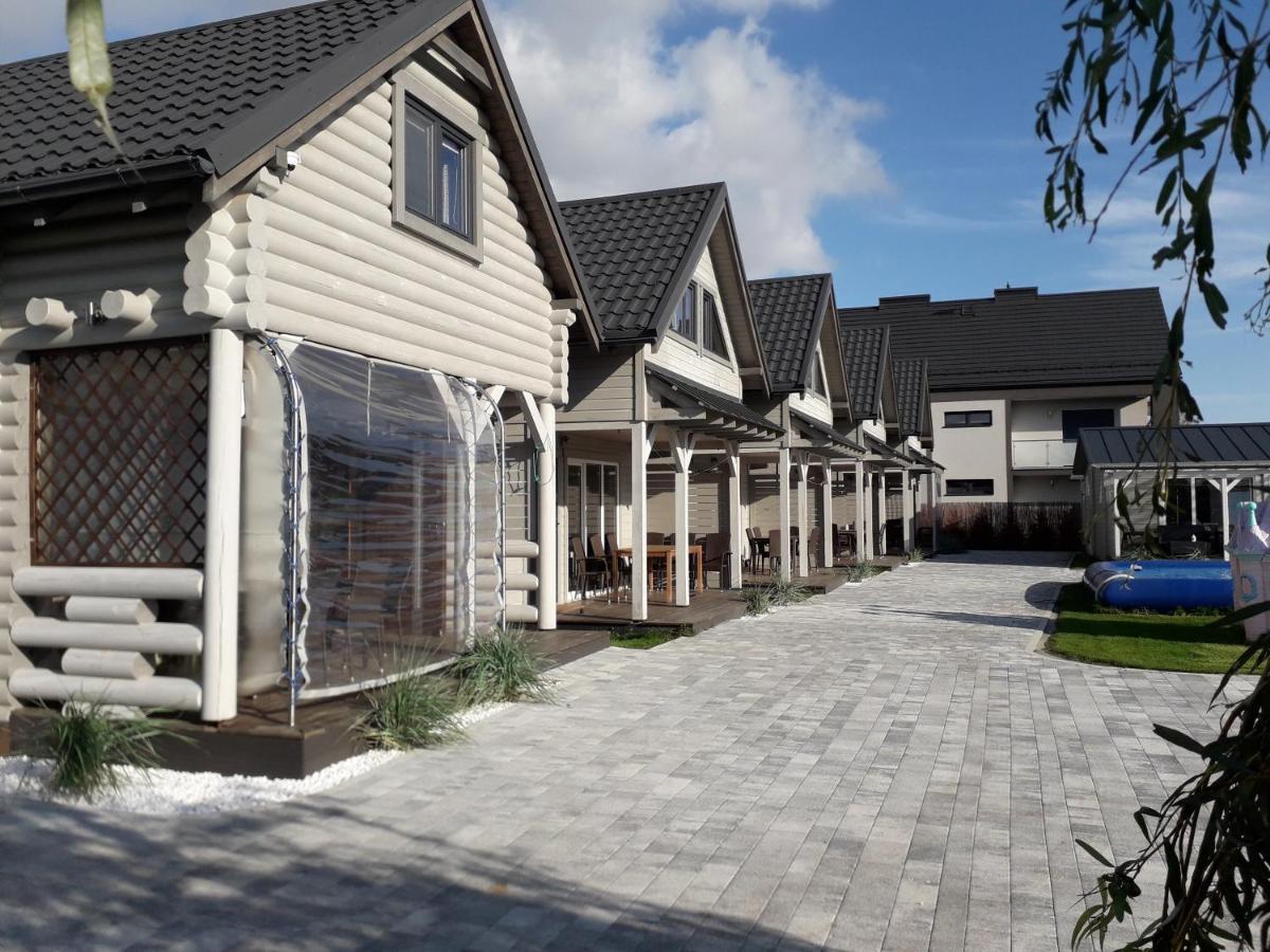 Homes 777 Karwia